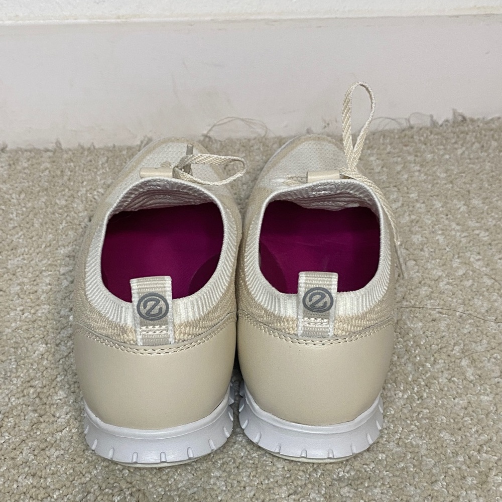 Cole Haan Women's Cream and White Sneakers Size 7B - Picture 4 of 14